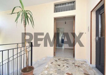 Hall / corridoio - Appartamento Via Piazza Dante
 
13, Acireale - foto 6