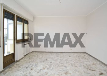 Stanza vuota - Appartamento Via Piazza Dante
 
13, Acireale - foto 16