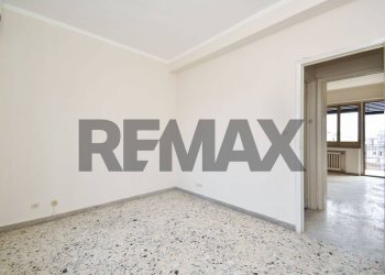 Stanza vuota - Appartamento Via Piazza Dante
 
13, Acireale - foto 30