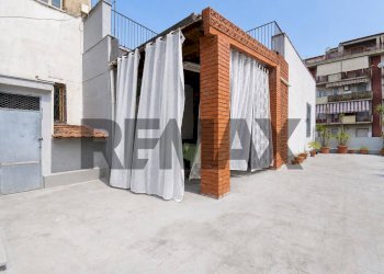 Edificio all\'aperto - Quadrilocale Via Stanislao Cannizzaro
 
27, Catania - foto 24