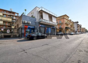 Edificio all\'aperto - Quadrilocale Via Stanislao Cannizzaro
 
27, Catania - foto 26