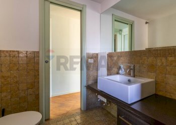 Bagno - Appartamento VIA ETNEA
 
180, Tremestieri Etneo - foto 14