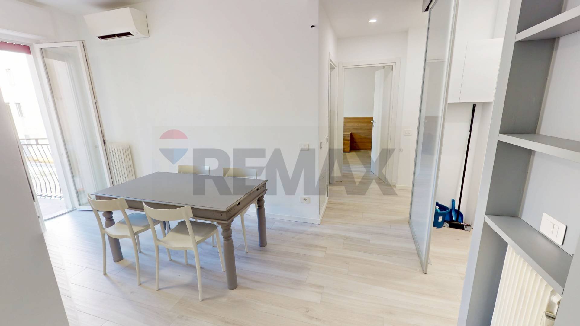 Sala da pranzo - Trilocale via Leonardo da Vinci
28, Cernusco sul Naviglio - foto 3