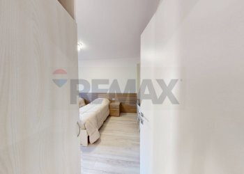 Hall / corridoio - Trilocale via Leonardo da Vinci
 
28, Cernusco sul Naviglio - foto 17