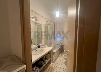 Bagno - Bilocale Via Giovanni Silva
36, Roma - foto 4