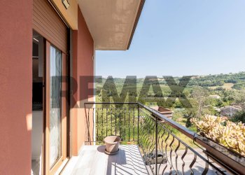 Balcone - Apartment Via Dante Alighieri
 
9, Castelplanio - photo 7