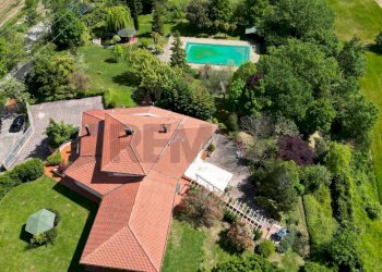 Casa all\'aperto - Villa Località Collepaganello
 
61/A, Fabriano - foto 1