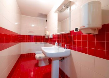 Bagno - Villa Località Collepaganello
 
61/A, Fabriano - foto 17