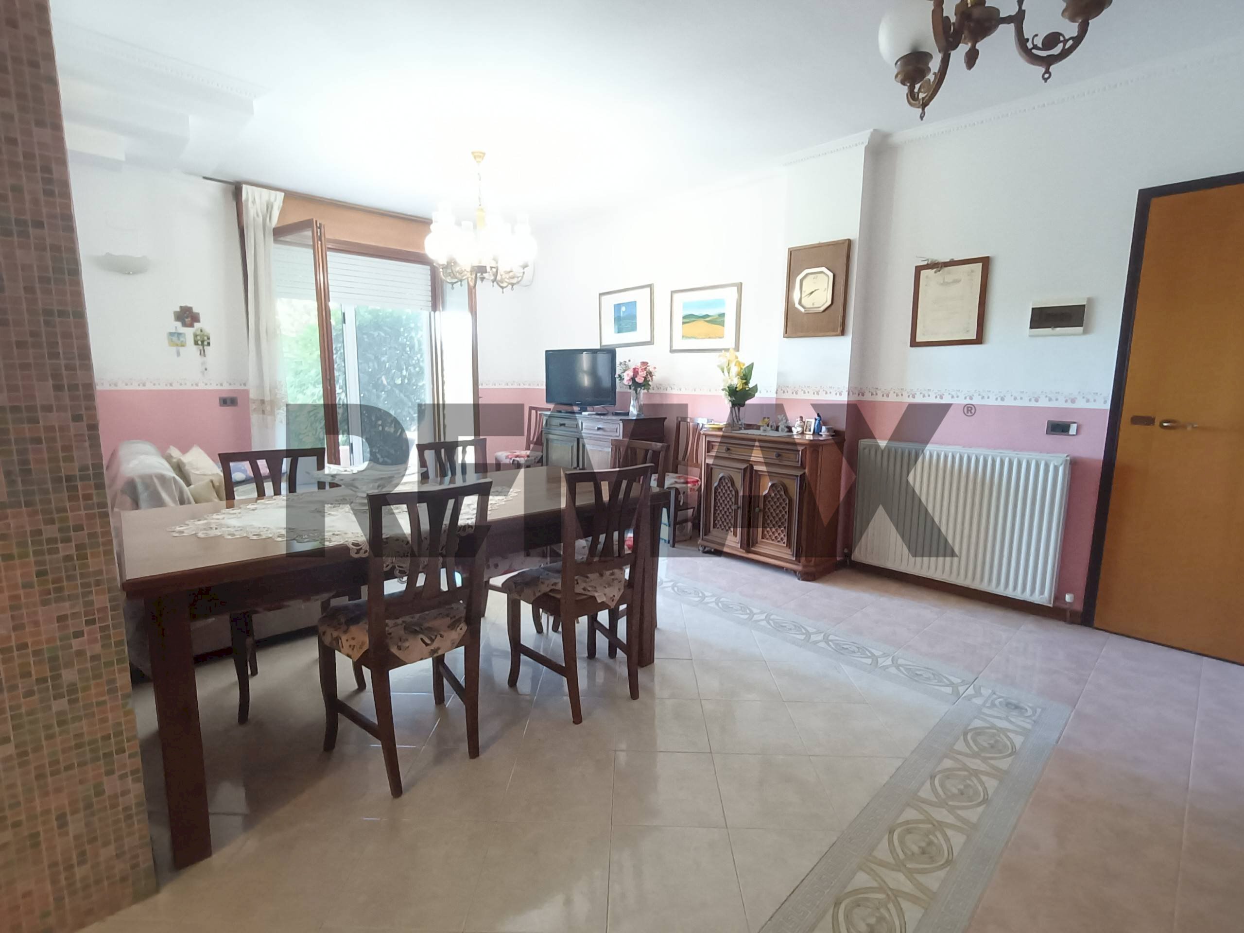 Sala da pranzo - Two-room apartment Via Del Parco
6, Corciano - photo 2