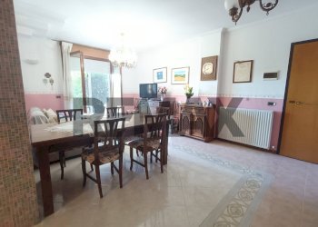 Sala da pranzo - Two-room apartment Via Del  Parco
 
6, Corciano - photo 2