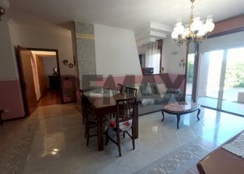 Sala da pranzo - Two-room apartment Via Del  Parco
 
6, Corciano - photo 4