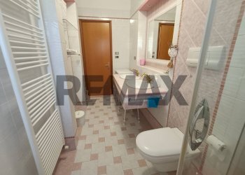 Bagno - Two-room apartment Via Del  Parco
 
6, Corciano - photo 10