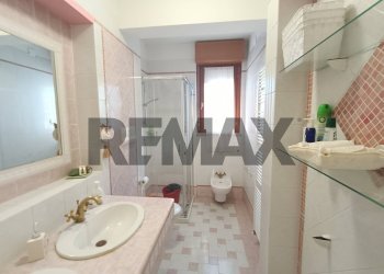 Bagno - Two-room apartment Via Del  Parco
 
6, Corciano - photo 12