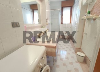Bagno - Two-room apartment Via Del  Parco
 
6, Corciano - photo 13