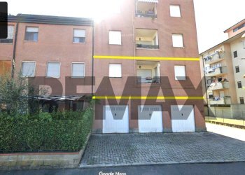 Edificio all\'aperto - Four-room apartment VIA SALVATORELLI
 
16 G, Prato - photo 1