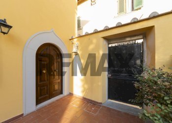 Terrazza - Villa Via Gabriele D'annunzio
260, Firenze - foto 4