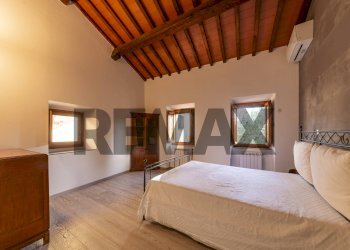 Camera / camera da letto - Villa Via Gabriele D'annunzio
260, Firenze - foto 27