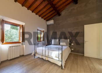 Camera / camera da letto - Villa Via Gabriele D'annunzio
260, Firenze - foto 28