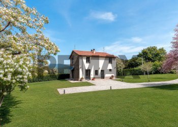 Casa all\'aperto - Rustico Via di San Cresci
 
42, Borgo San Lorenzo - foto 1