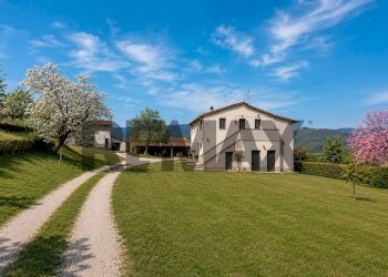 Casa all\'aperto - Rustico Via di San Cresci
 
42, Borgo San Lorenzo - foto 2