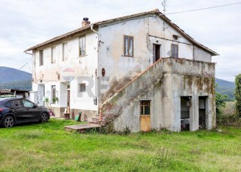 Casa all\'aperto - Rustico Via di San Cresci
 
42, Borgo San Lorenzo - foto 12