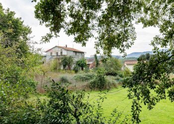 Giardino - Rustico Via di San Cresci
 
42, Borgo San Lorenzo - foto 16