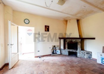 Soggiorno - Rustico Via di San Cresci
 
42, Borgo San Lorenzo - foto 34