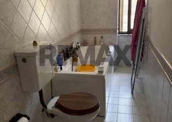 Bagno - Quadrilocale Via Vittorio Emanuele Orlando
 
301, Troina - foto 8