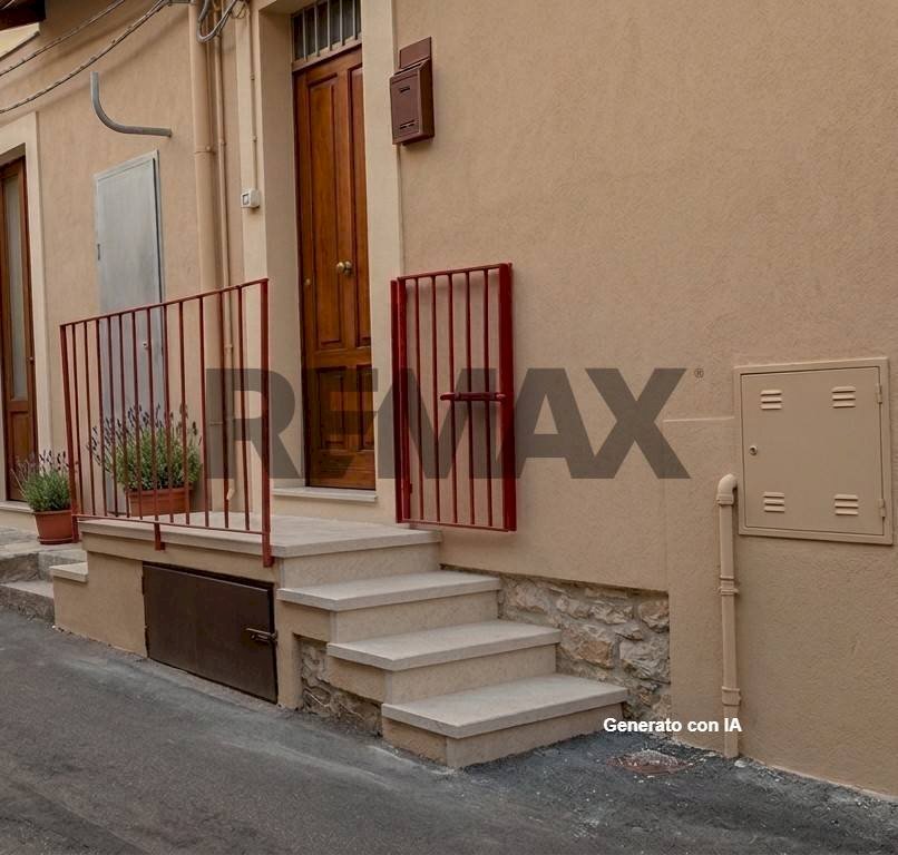 Casa all\'aperto - Casa indipendente Via Medina
 
17/a, Catania - foto 1