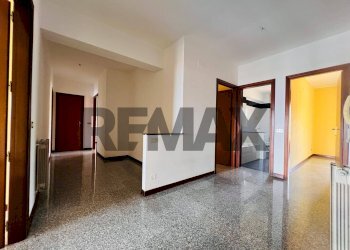Stanza vuota - Apartment Viale Principe Umberto
49, Messina - photo 3