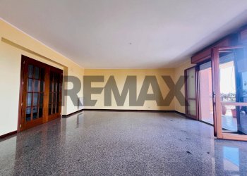 Stanza vuota - Apartment Viale Principe Umberto
49, Messina - photo 9