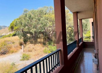 Balcone - Apartment Viale Principe Umberto
49, Messina - photo 17