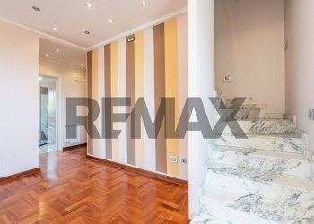 Scale - Villa Ferruccio Busoni
 
5, Mascalucia - foto 10