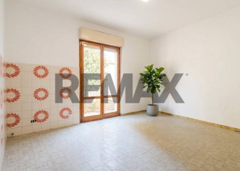 Stanza vuota - Appartamento via Roma
 
90, Serramanna - foto 7
