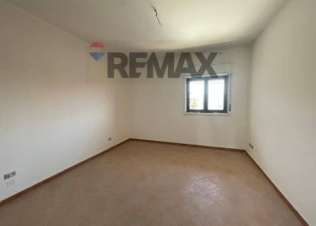 Stanza vuota - Appartamento VIA:Sorrentino
 
9, Camporotondo Etneo - foto 17
