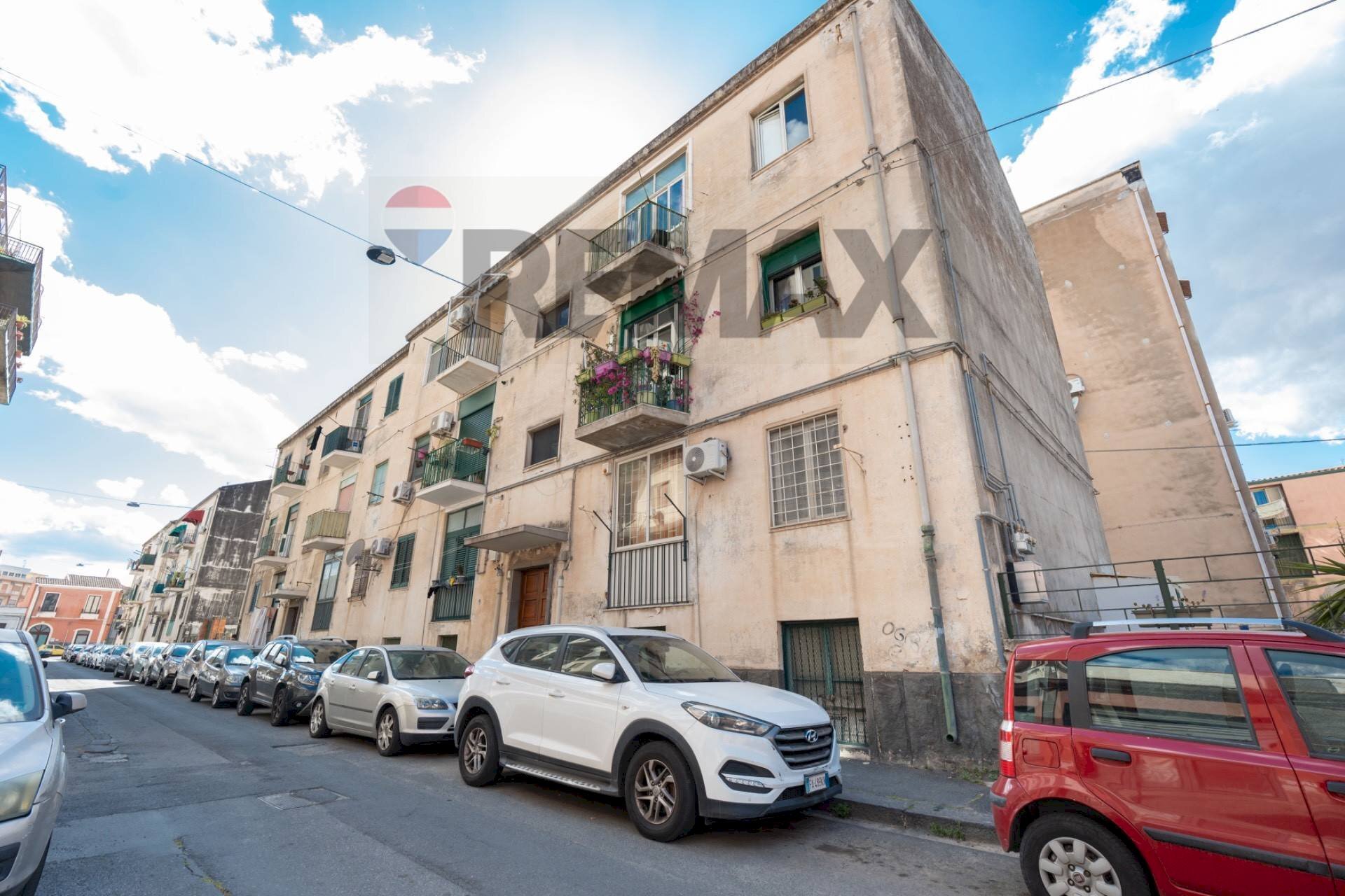 Edificio all\'aperto - Trilocale Via Faraci
 
9, Catania - foto 1