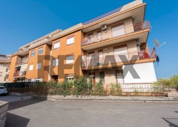 Edificio all\'aperto - Quadrilocale Via Mizar
 
10, Catania - foto 20