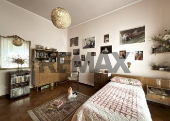 Camera / camera da letto - Villa Via Pietro Maroncelli
 
20, Lainate - photo 19