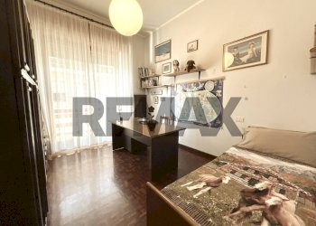 Camera / camera da letto - Villa Via Pietro Maroncelli
 
20, Lainate - photo 22