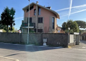 Casa all\'aperto - Semi-detached house Via Paganini
 
6, Cesate - photo 3