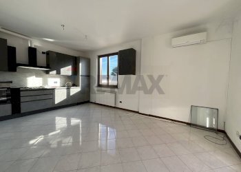 Cucina - Semi-detached house Via Paganini
 
6, Cesate - photo 21