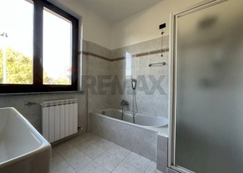 Bagno - Semi-detached house Via Paganini
 
6, Cesate - photo 26