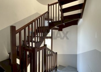 Scale - Semi-detached house Via Paganini
 
6, Cesate - photo 27