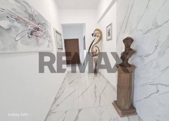 Hall / corridoio - Appartamento Via Petrarca
 
4, Piombino - foto 2