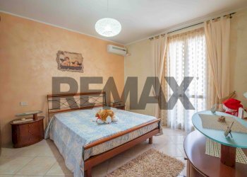 Camera / camera da letto - Casa indipendente Via S. Avarino
 
15, Pachino - foto 21