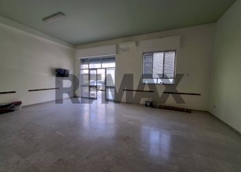 Stanza vuota - Negozio Alcibiade
34, Siracusa - foto 7