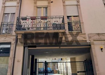 Edificio all\'aperto - Three-room apartment via Pier Giorgio Biffignandi
 
23, Vigevano - photo 3