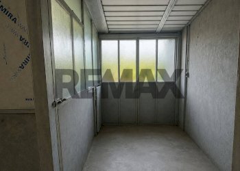 Parcheggio - Laboratory VIA DE GASPERI
31, Cava Manara - photo 4