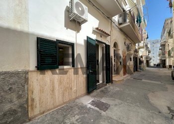 Edificio all\'aperto - Monolocale Via Marco Polo
 
15, Vieste - foto 16