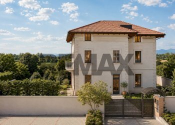 Casa all\'aperto - Villa Piazza Cavour
 
snc, Lomagna - foto 3